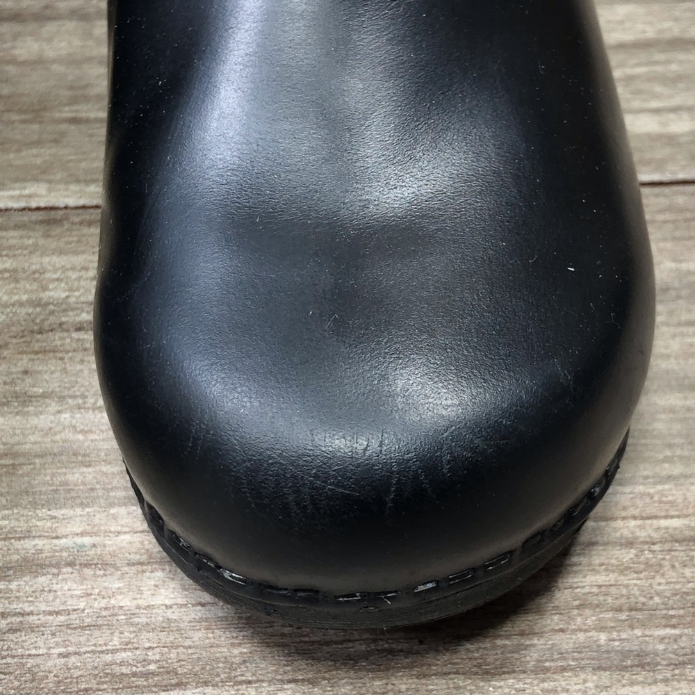 Dansko XP 2.0 Leather Clog Wide Size 7 - Picture 12 of 16
